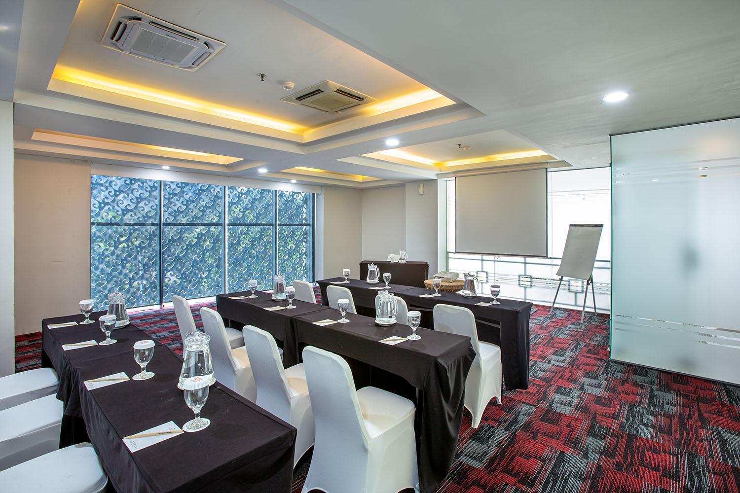 1O1 Urban Jakarta Thamrin Extérieur photo