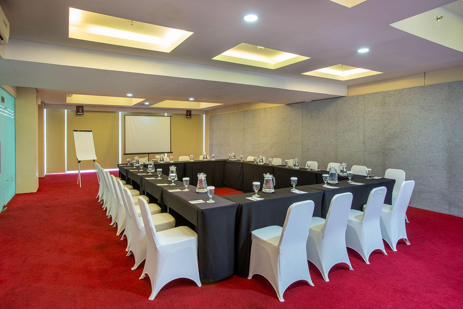 1O1 Urban Jakarta Thamrin Extérieur photo
