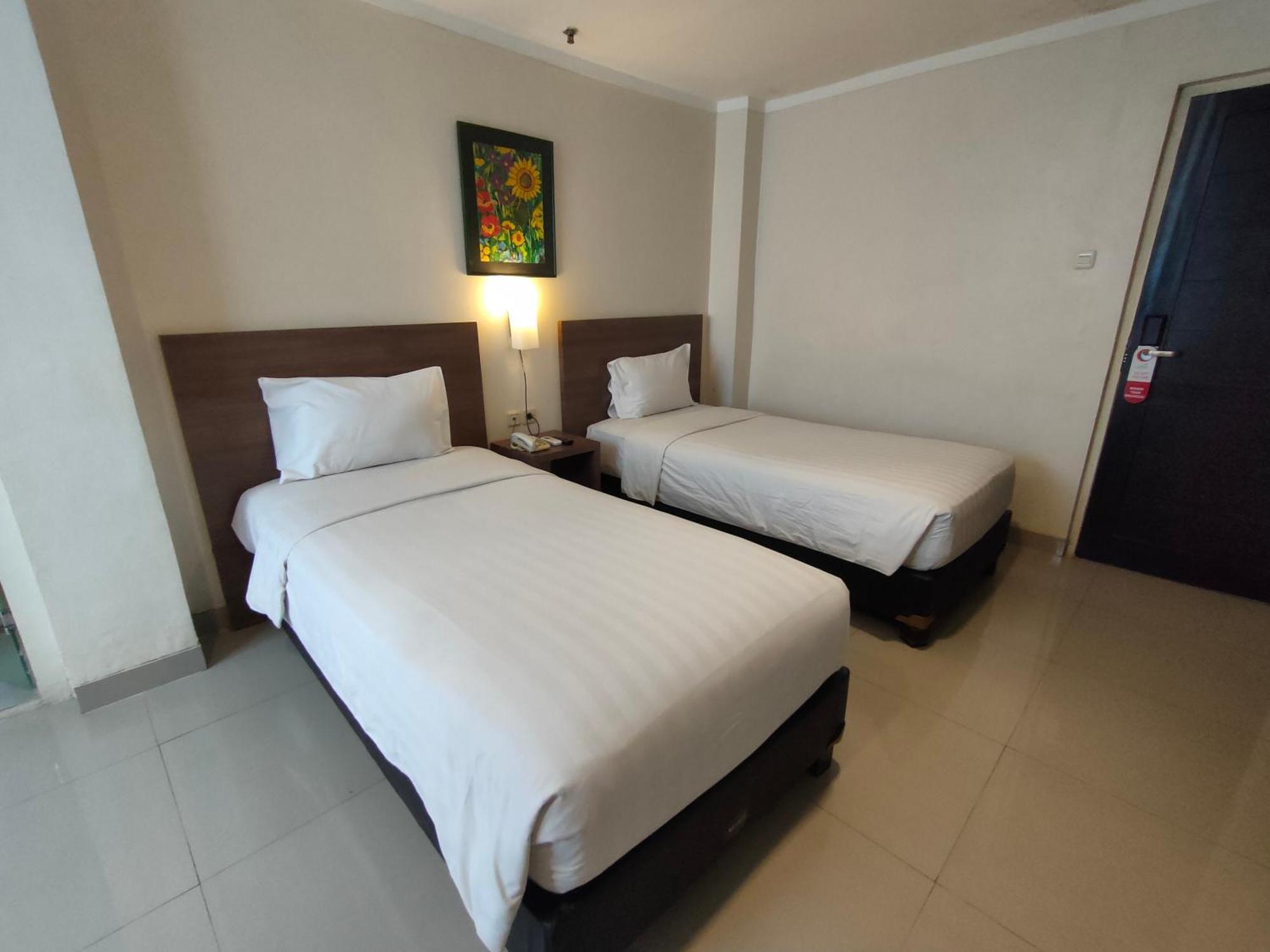 1O1 Urban Jakarta Thamrin Extérieur photo